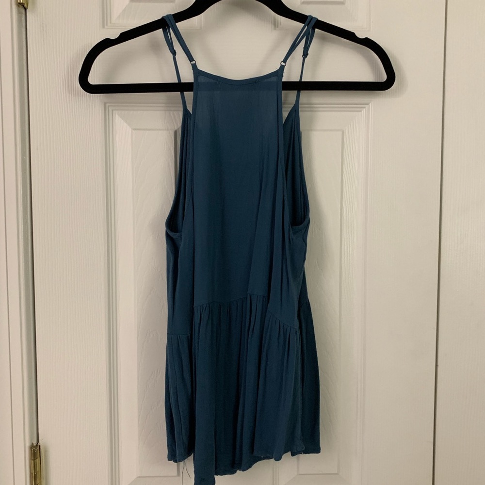 Lace Up Tank - Picture 4 of 5